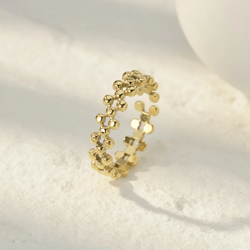 Simple Fashion 14K Gold Plated Titanium Steel Open Rings European Ball Hollow Adjustable Stainless Steel Rings
Simple Fashion 14K Gold Plated Titanium Steel Open Rings European Ball Hollow Adjustable Stainless Steel Rings