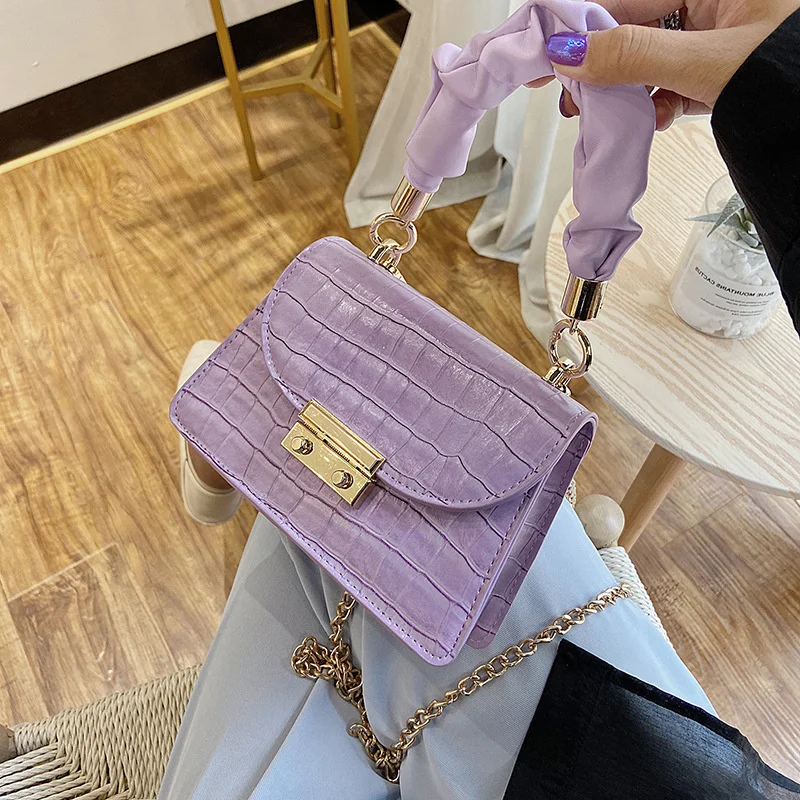2021 hot selling women crocodile handbag with ruffle handle simple fashion chain ladies mini shoulder clutch purses, 5 colors
2021 hot selling women crocodile handbag with ruffle handle simple fashion chain ladies mini shoulder clutch purses, 5 colors