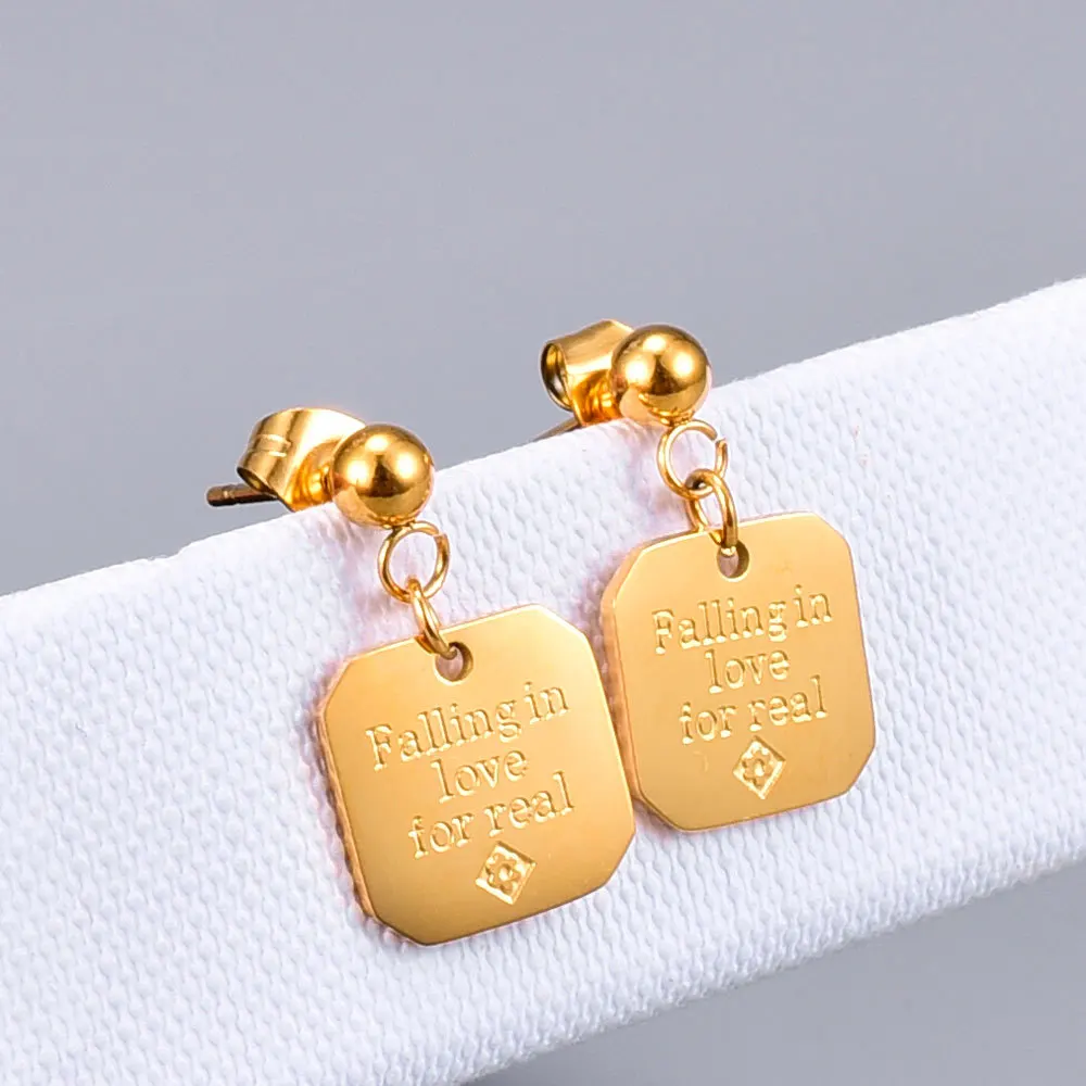 Customized Stainless Steel Engrave Letter Square Pendant Earring Creative Elegant Geometric Square Letter Drop Earring
Customized Stainless Steel Engrave Letter Square Pendant Earring Creative Elegant Geometric Square Letter Drop Earring