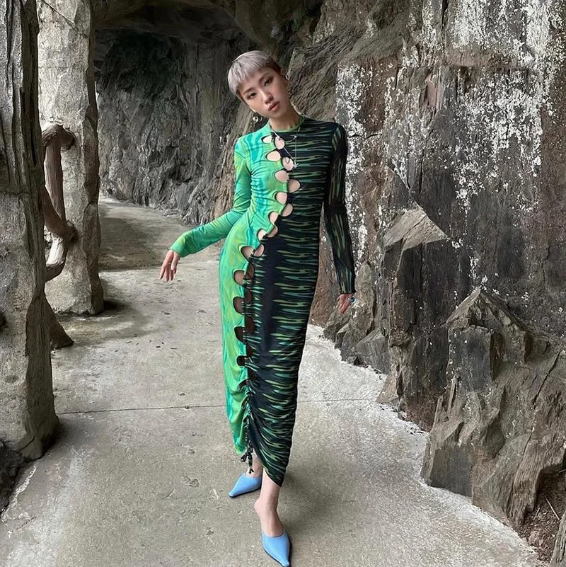 2022 Fashion women clothes o neck long sleeve dress hollow out bodycon maxi club women dresses
2022 Fashion women clothes o neck long sleeve dress hollow out bodycon maxi club women dresses
