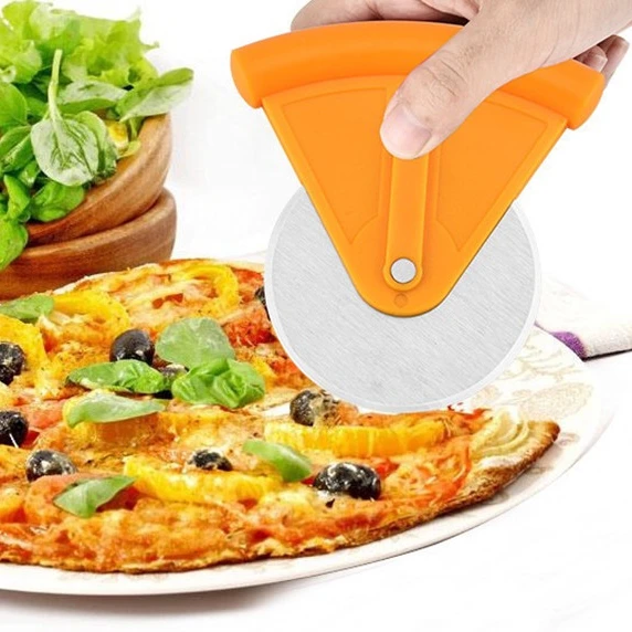 New Kitchen Accessories Portable Stainless Steel Wheel With Plastic Handle ABS Cover Pizza Cutter Slicer, Colors
New Kitchen Accessories Portable Stainless Steel Wheel With Plastic Handle ABS Cover Pizza Cutter Slicer, Colors