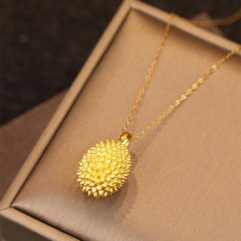 Gold Durian Necklace Special-Interest Design Stay Your Whole Life Commemorative Necklace Gift Pendant Jewelry
Gold Durian Necklace Special-Interest Design Stay Your Whole Life Commemorative Necklace Gift Pendant Jewelry