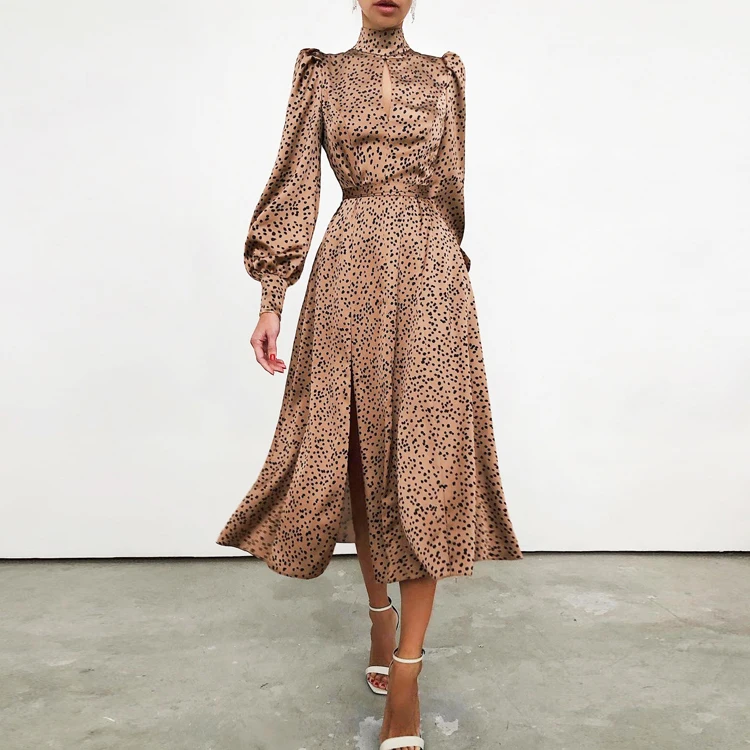 Elegant Chic Turtleneck Hollow-Out Khaki Puff Sleeve Women Satin Dress Split Pleated Polka Dot Long Dresses
Elegant Chic Turtleneck Hollow-Out Khaki Puff Sleeve Women Satin Dress Split Pleated Polka Dot Long Dresses