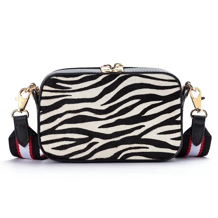 Hot Selling Ladies Mini Tote Bag Shoulder Zebra Bag Women Hand Bags 2021 Fashion Luxury 100% Genuine Leather Handbags for women, Colors
Hot Selling Ladies Mini Tote Bag Shoulder Zebra Bag Women Hand Bags 2021 Fashion Luxury 100% Genuine Leather Handbags for women, Colors