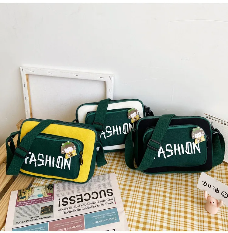 High Quality Women's Crossbody Bag Fashion Letter Printed Sling Bags Canvas Customized Messenger Bags
High Quality Women's Crossbody Bag Fashion Letter Printed Sling Bags Canvas Customized Messenger Bags