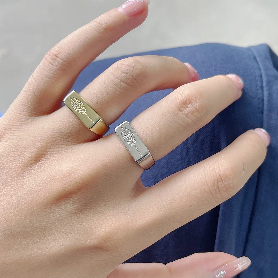 Vintage Design Real Gold Plating Leaf Open Rings Geometric Leaves Adjustable Rings For Women Fashion Jewelry
Vintage Design Real Gold Plating Leaf Open Rings Geometric Leaves Adjustable Rings For Women Fashion Jewelry