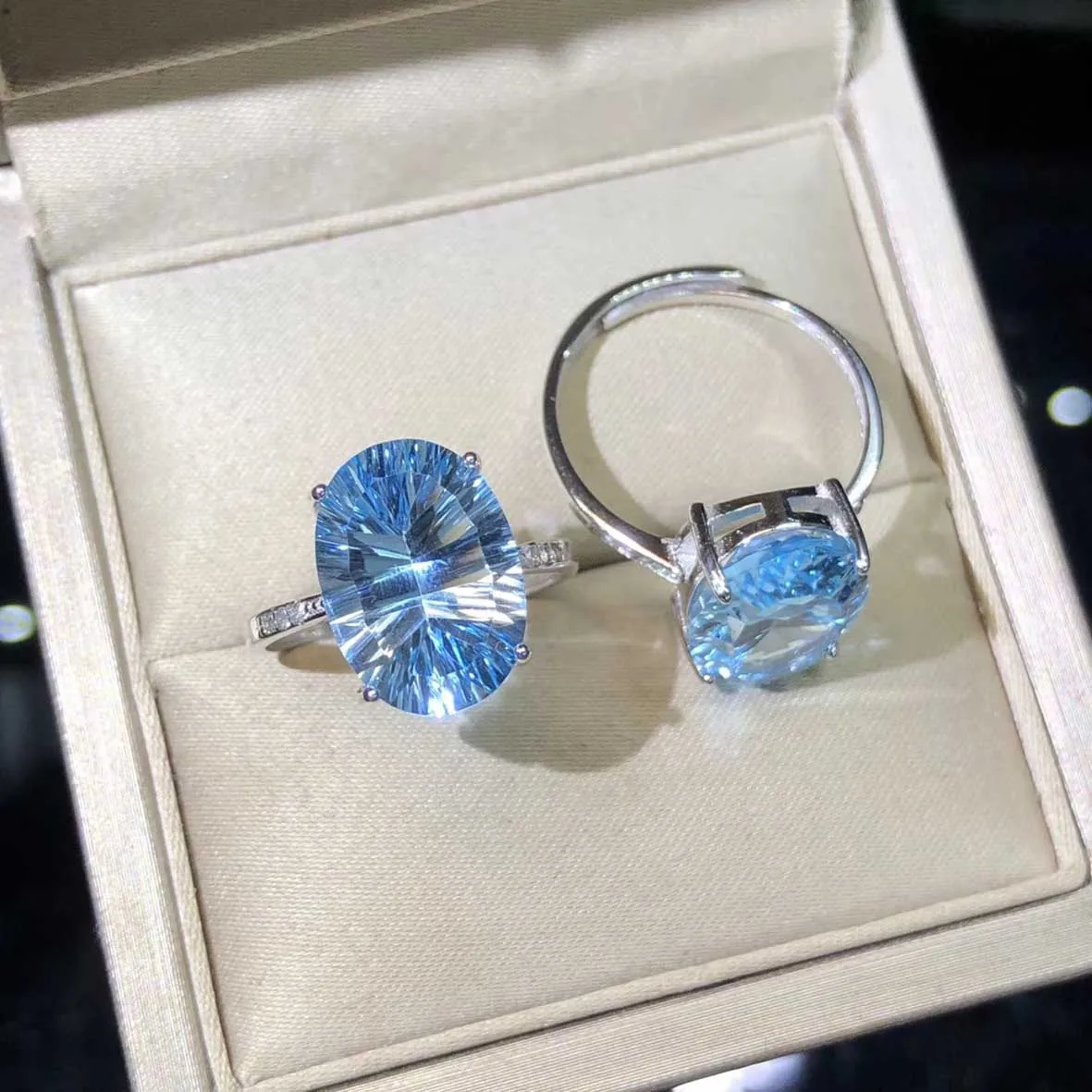 Resizable Ring 925 Sterling Silver BB Blue Topaz Gemstone Ring For Women/silver Natural Topaz Ring
Resizable Ring 925 Sterling Silver BB Blue Topaz Gemstone Ring For Women/silver Natural Topaz Ring