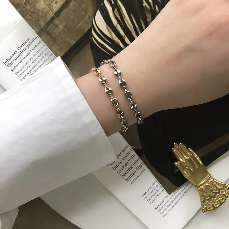 Fashion Jewelry 18K Gold Plated 316L Stainless Steel Coffee Bean Link Chain Bracelets For Women
Fashion Jewelry 18K Gold Plated 316L Stainless Steel Coffee Bean Link Chain Bracelets For Women
