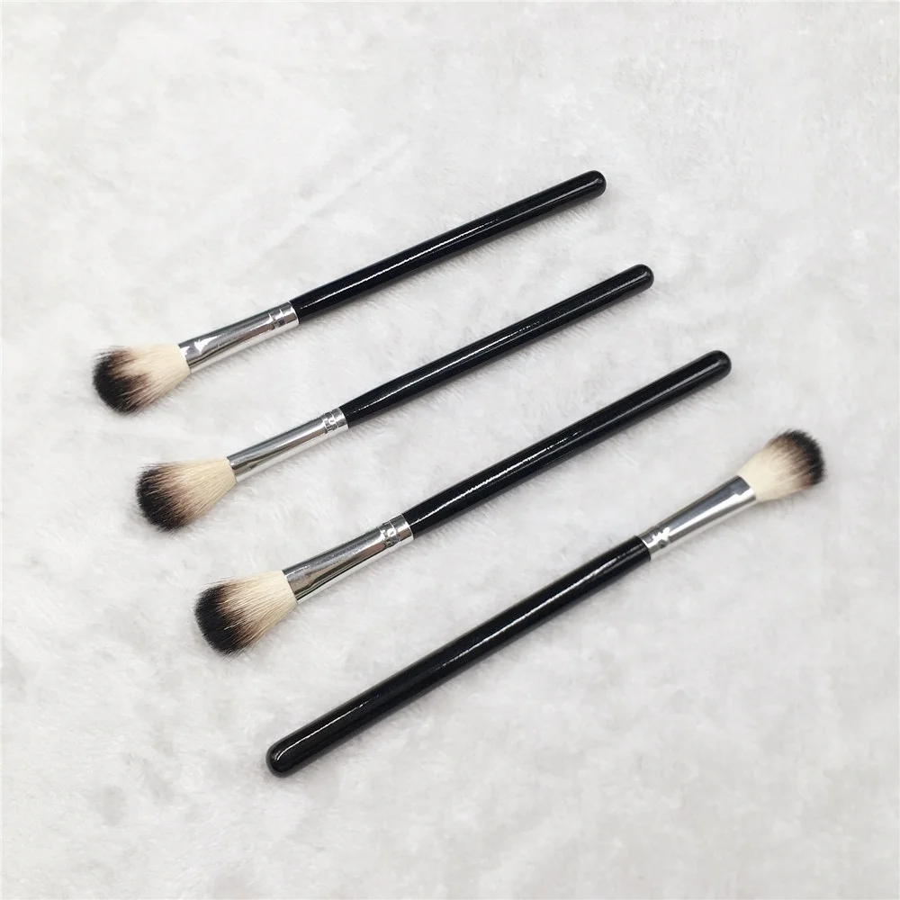 Single High Quality Beautiful Powder Brush Vegan Blush Brush Cosmetic Beauty Tool Gift Cheap Black Wood Long Handle Low MOQ ODM
Single High Quality Beautiful Powder Brush Vegan Blush Brush Cosmetic Beauty Tool Gift Cheap Black Wood Long Handle Low MOQ ODM