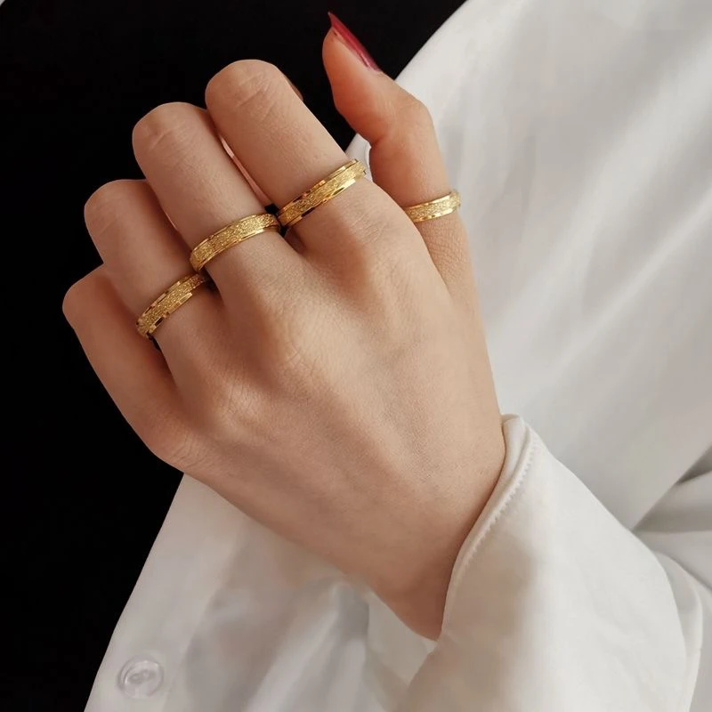 Stainless Steel Ring Fasion jewelry Trendy for women Gold finger ring lady jewelry ring women, Silve/gold
Stainless Steel Ring Fasion jewelry Trendy for women Gold finger ring lady jewelry ring women, Silve/gold
