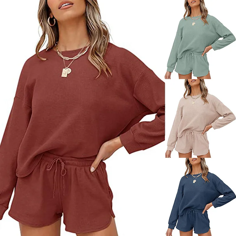 OEM Women Long Sleeve Waffle Fleece and Pocket Sweatshirt Sweatshorts 2 Piece Set Loose Casual Tracksuit Autumn Winter, Customized color
OEM Women Long Sleeve Waffle Fleece and Pocket Sweatshirt Sweatshorts 2 Piece Set Loose Casual Tracksuit Autumn Winter, Customized color