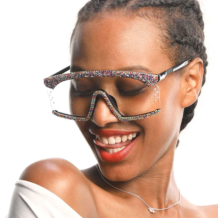 One-Piece Lens Sunglasses 2020 Fashion for Women Oversized Bling Sun Glasses Rhinestone Shades
One-Piece Lens Sunglasses 2020 Fashion for Women Oversized Bling Sun Glasses Rhinestone Shades