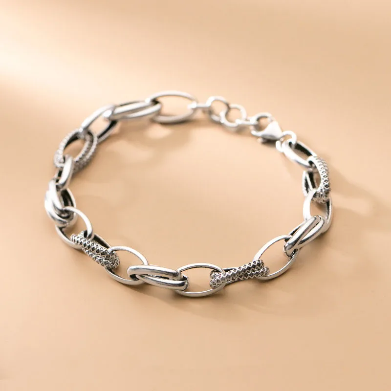 B1794 Magnetic Bracelet Jewellery 925 Sterling Silver Design Clasp And Clasp Retro Hand Ornament Oval Silver Thai Pattern Brace
B1794 Magnetic Bracelet Jewellery 925 Sterling Silver Design Clasp And Clasp Retro Hand Ornament Oval Silver Thai Pattern Brace