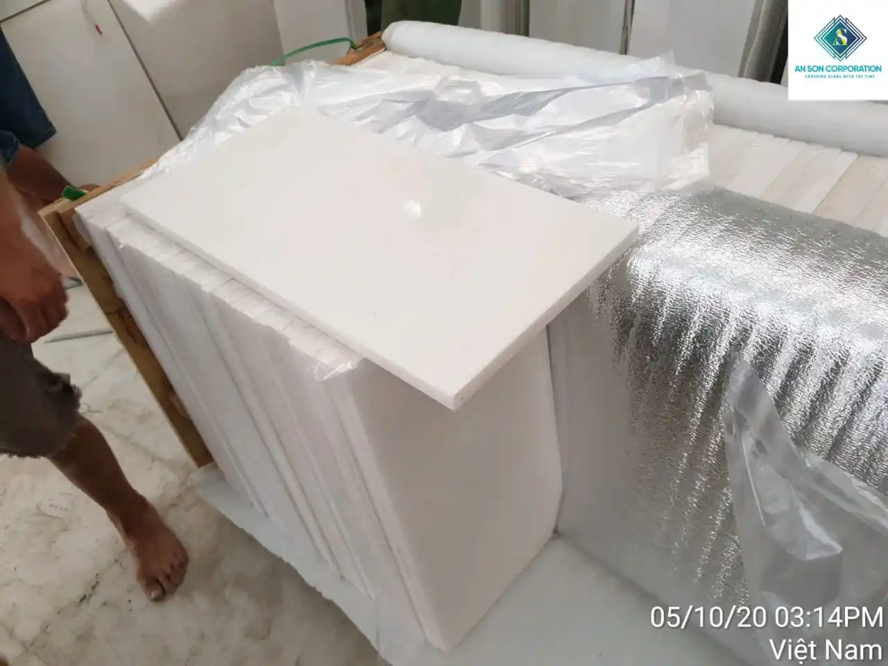 Hot Sale Polished Pure White Marble Tiles 30x60