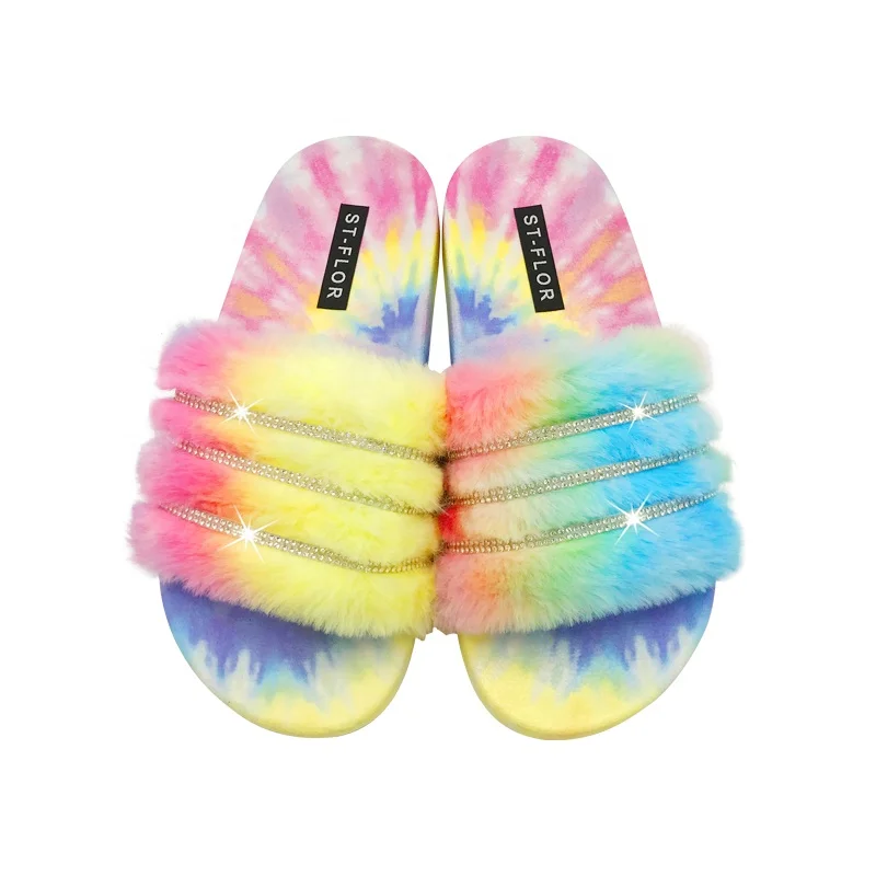 Winter Women Footwear Slides Tie Dye Rainbow Color Shining Rhinestone Flat Soft Fur Shoes For Lady Women Indoor Slippers
Winter Women Footwear Slides Tie Dye Rainbow Color Shining Rhinestone Flat Soft Fur Shoes For Lady Women Indoor Slippers