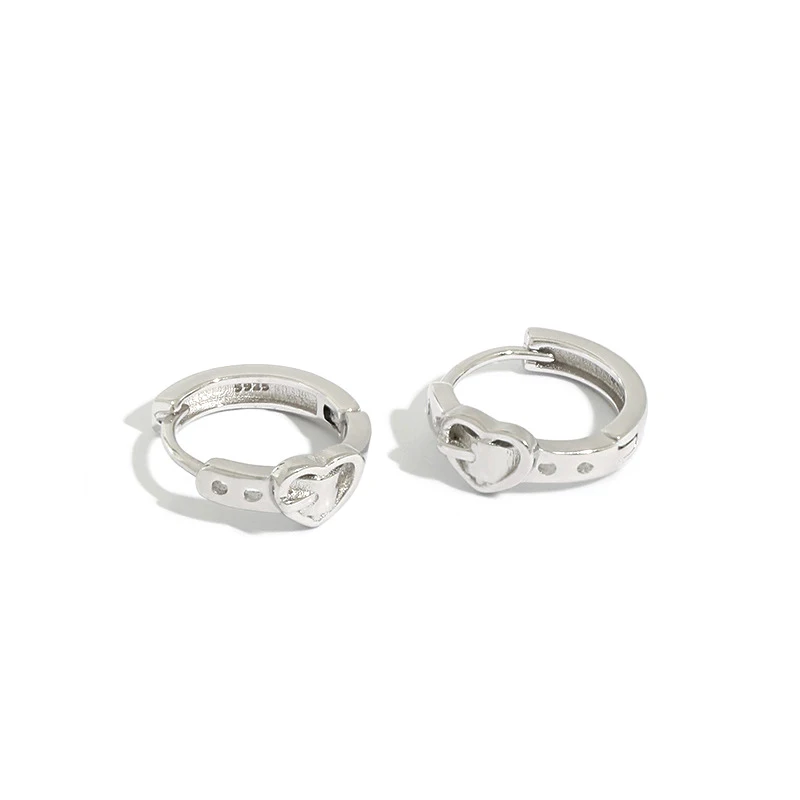 H-E587 High Luxury Jewelry Fengxiaozhong Leather Belt Heart-Shaped S925 Pure Silver And For Women Earrings
H-E587 High Luxury Jewelry Fengxiaozhong Leather Belt Heart-Shaped S925 Pure Silver And For Women Earrings