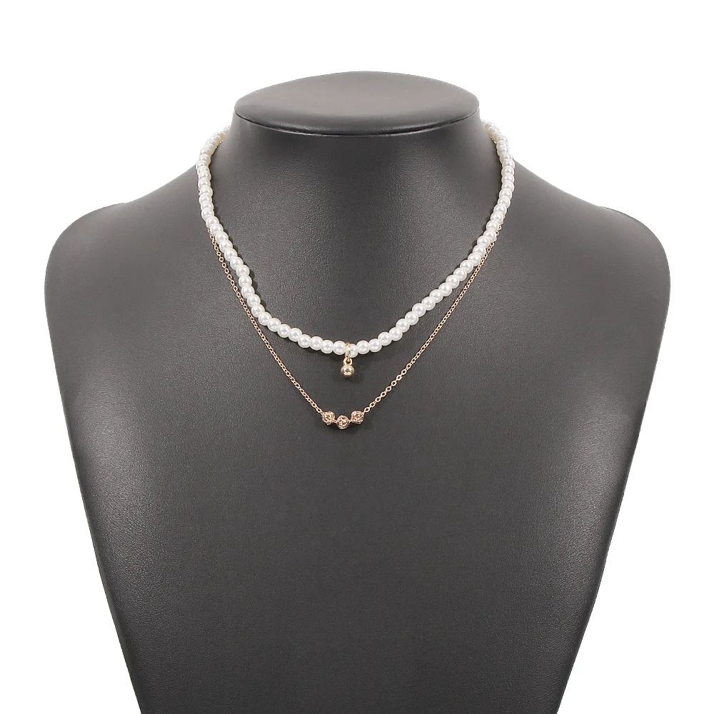 Statement women mix and match imitation pearl necklace, gold plated pendant and clavicle chain, Gold color
Statement women mix and match imitation pearl necklace, gold plated pendant and clavicle chain, Gold color