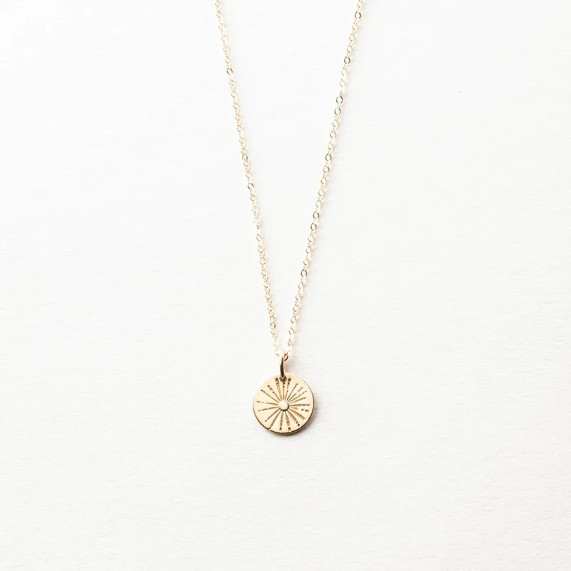 s925 sterling silver fashion ins fashion firework totem rhodium plated necklace
s925 sterling silver fashion ins fashion firework totem rhodium plated necklace