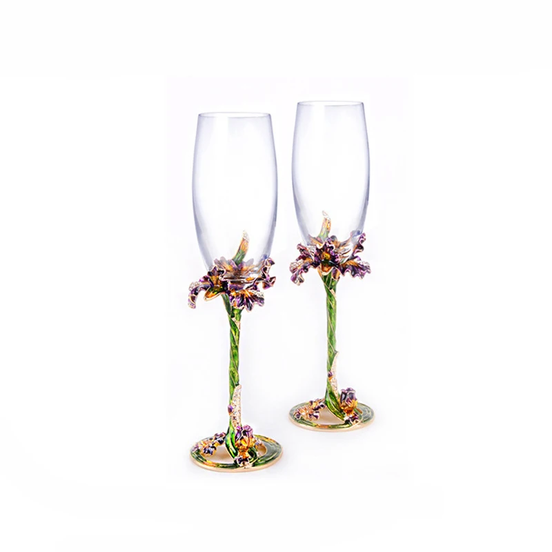 7 Oz Enameled Bohemia Crystal Flutes Gold Plated Ornament Champagne Glasses, As picture 
7 Oz Enameled Bohemia Crystal Flutes Gold Plated Ornament Champagne Glasses, As picture