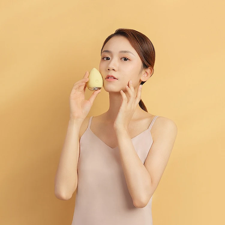 Beperfect Hot Cold Facial Massager Facial Lifting Handheld Therapy Massage Device, Customized color
Beperfect Hot Cold Facial Massager Facial Lifting Handheld Therapy Massage Device, Customized color