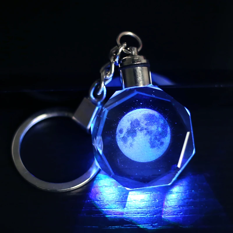 Hot Sale Crystal Moon Key Chain Laser Engraved Pendant Hanging Gift Miniature Moon Keychain Led Light Colorful Glass Key Ring
Hot Sale Crystal Moon Key Chain Laser Engraved Pendant Hanging Gift Miniature Moon Keychain Led Light Colorful Glass Key Ring