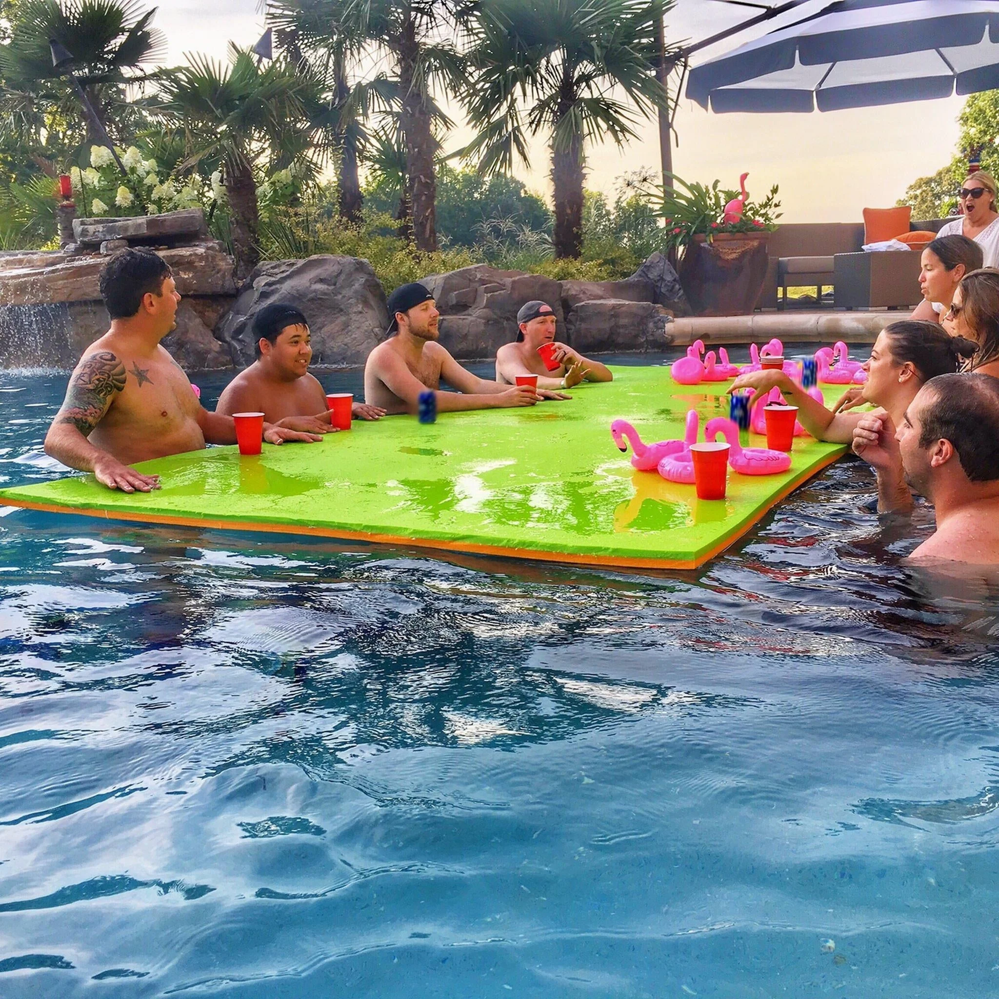 2021 High quality 3 layers 9*3 feet water absorb XPE cheap floating foam material pool mat floating pad
2021 High quality 3 layers 9*3 feet water absorb XPE cheap floating foam material pool mat floating pad