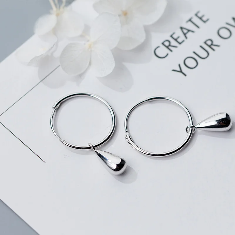 E5885 Magnetic Silver Jewelry 925 Sterling Silver Drop Shaped Circular Geometric Earrings 
E5885 Magnetic Silver Jewelry 925 Sterling Silver Drop Shaped Circular Geometric Earrings