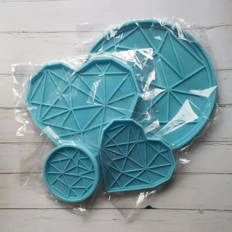 R250 Large Geometric Heart Tray Silicone Mold Diamond Heart Round Tray Mold For DIY Resin Mat, Stocked / cusomized
R250 Large Geometric Heart Tray Silicone Mold Diamond Heart Round Tray Mold For DIY Resin Mat, Stocked / cusomized