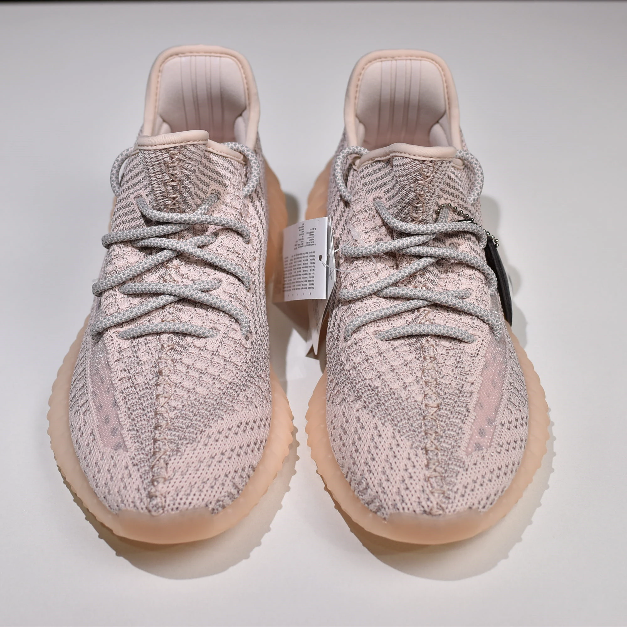 best quality size 36-48 yeezi air pink 350 v2 running women men sneakers yezze non-reflective synth glow in the dark shoes laces
best quality size 36-48 yeezi air pink 350 v2 running women men sneakers yezze non-reflective synth glow in the dark shoes laces