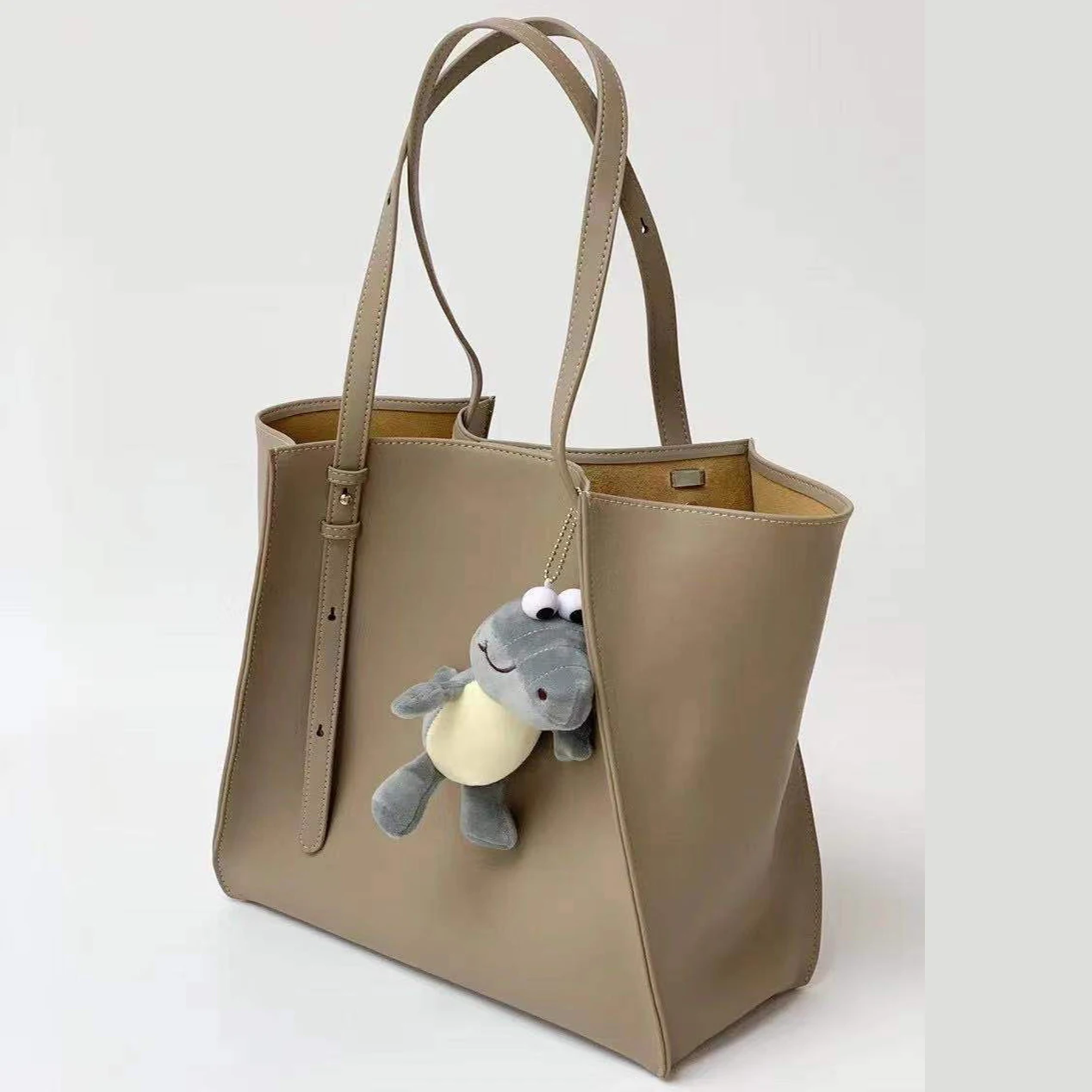 Female Bag 2021 New Fashion Printed Leather Handbag Casual Shoulder Messenger Bag High Quality Women Leather Handbags Sac A Main, 4 colors
Female Bag 2021 New Fashion Printed Leather Handbag Casual Shoulder Messenger Bag High Quality Women Leather Handbags Sac A Main, 4 colors
