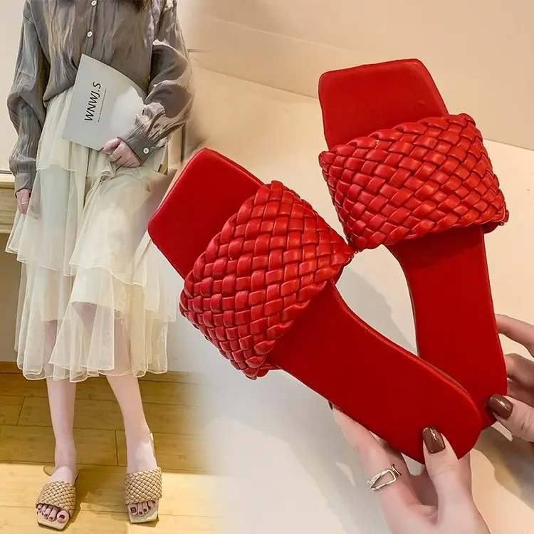 2022 light weight anti-slip Women Sandals house slides pure color Indoor EVA slippers ladies flats
2022 light weight anti-slip Women Sandals house slides pure color Indoor EVA slippers ladies flats