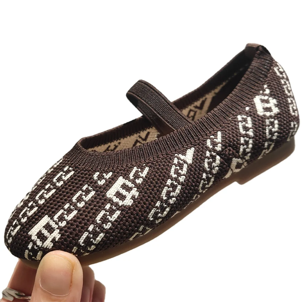 2021 Spring and Autumn New Girls' Shoes Children's Leisure Retro Soft Sole children's shoes, Pink
2021 Spring and Autumn New Girls' Shoes Children's Leisure Retro Soft Sole children's shoes, Pink