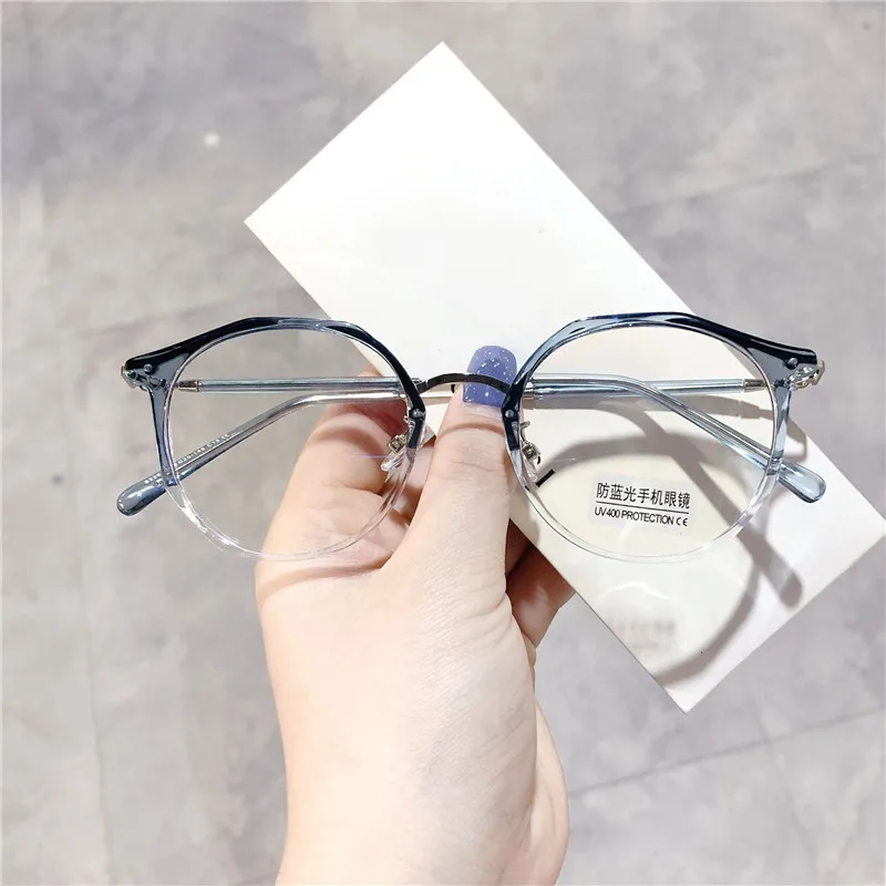 Hot 2021 new Good quality blue light blocking glasses Irregular flat lens Reading glasses Customizable
Hot 2021 new Good quality blue light blocking glasses Irregular flat lens Reading glasses Customizable
