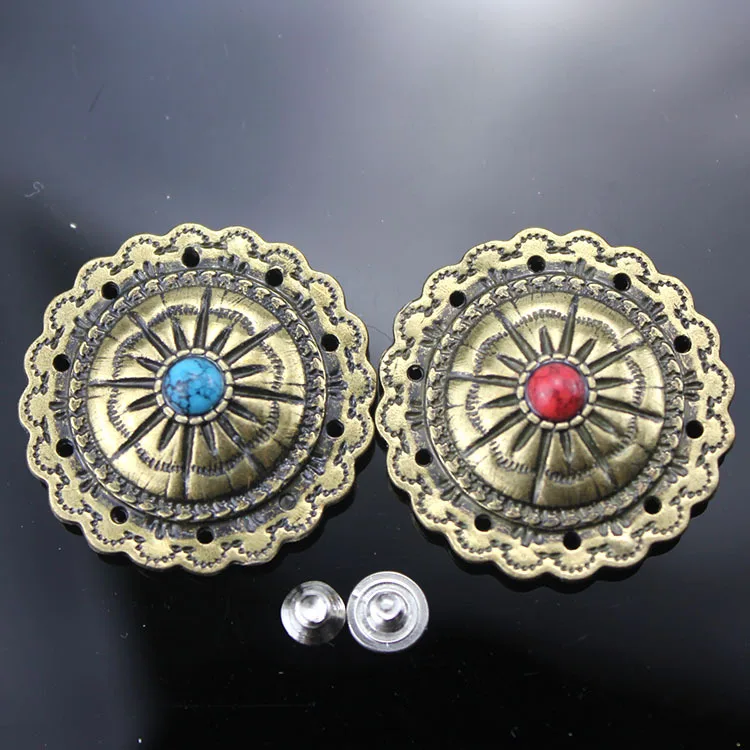 30mm Antique brass western design metal stone conchos for leather bag/wallet 
30mm Antique brass western design metal stone conchos for leather bag/wallet