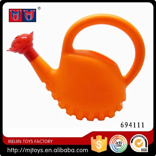 beach toy watering can