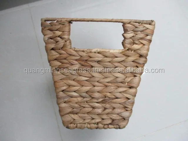 cutting handles nice design wicker food basket water hyacinth
