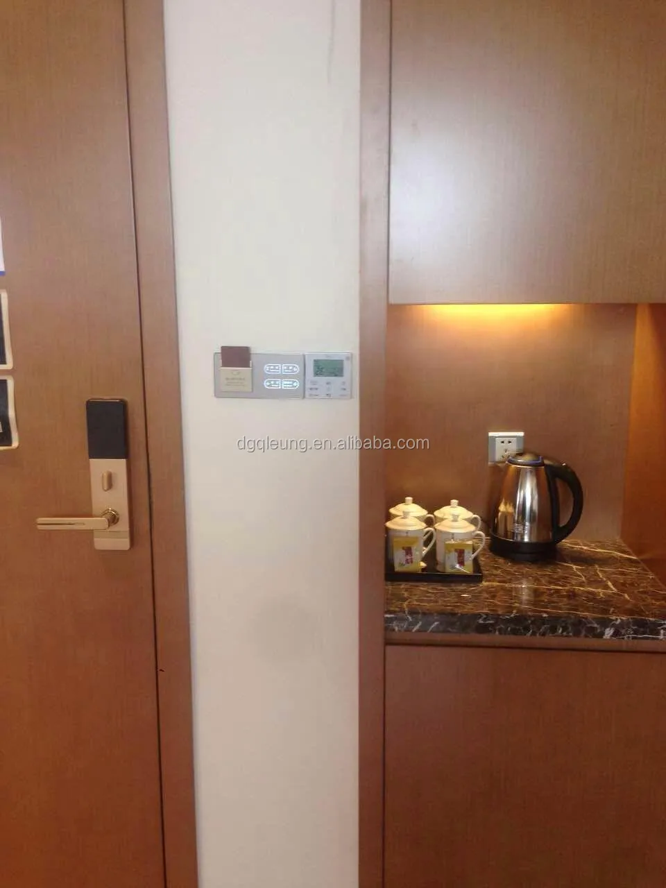 New Model LED Doorplate with LCD Screen 12V ~ 5V and 86 Bottom Box for Hotel Hospital Office