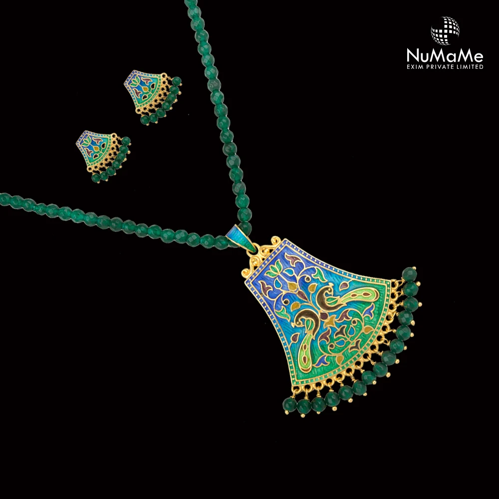 pendant set with modern meenakari antique craft