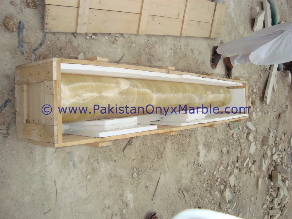 honey-onyx-pillars-carving-columns-round-hollow-columns-onyx-stone-roman-column-decorative-pillars-and-columns-07.jpg