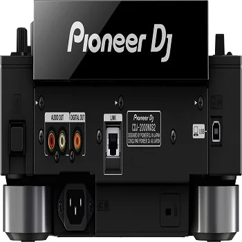 New Pioneer Pair Pioneer Pair of CDJ-2000 Nexus (2) CD Players 1 DJM-2000 Nexus + RMX-1000