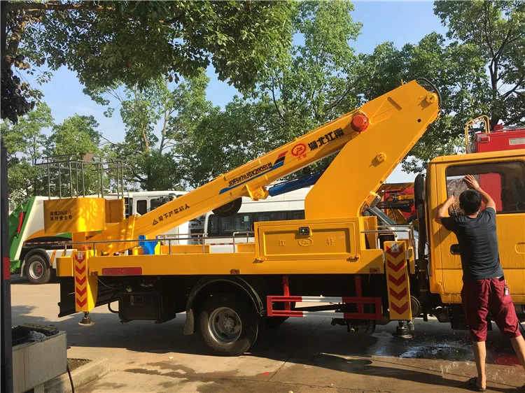 aerial working truck6.JPG