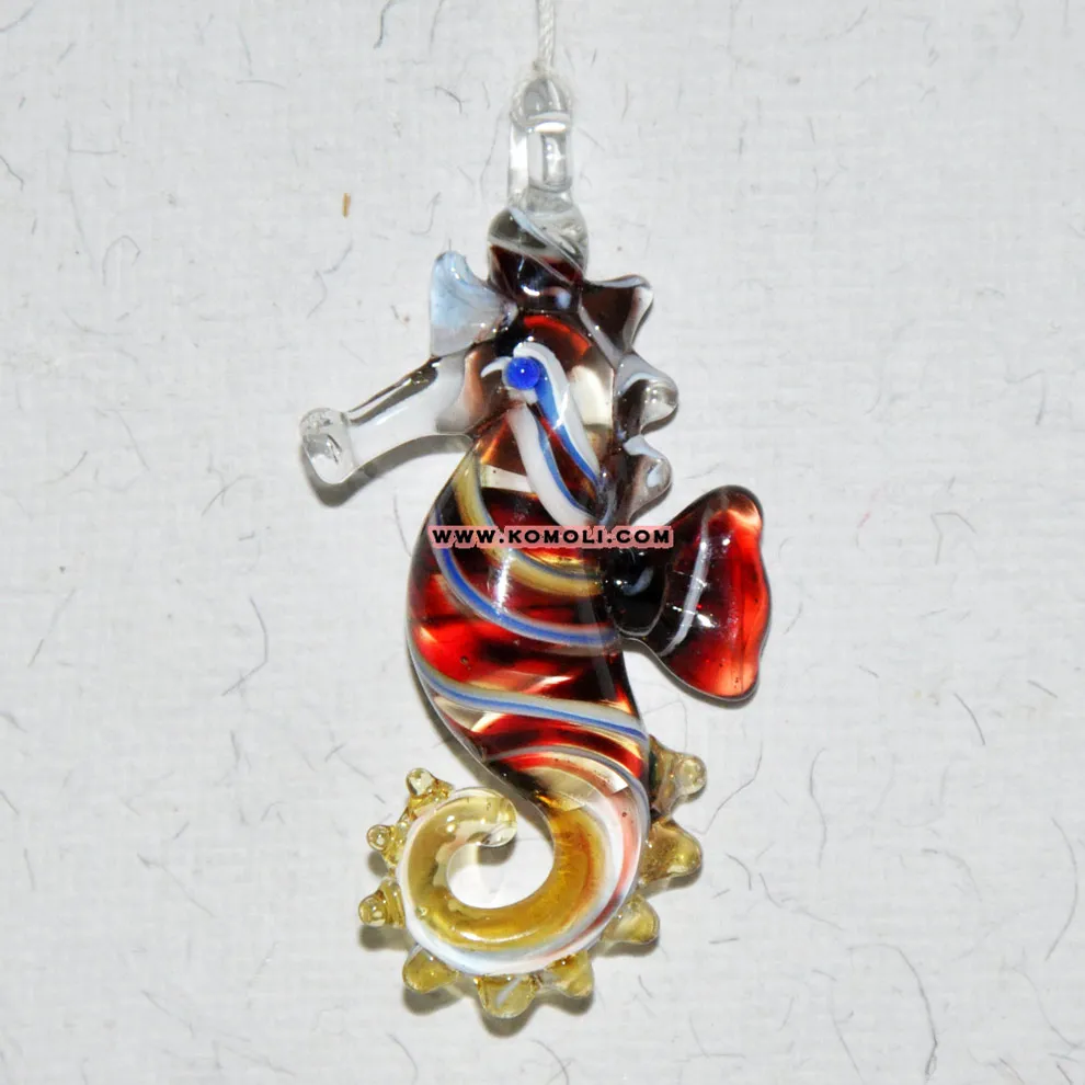 Glass seahorse 12255.jpg