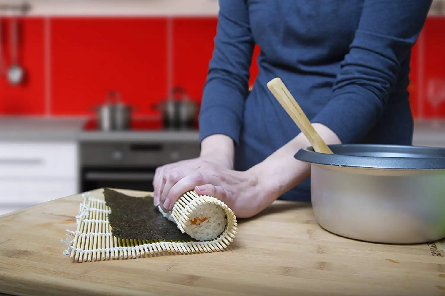 High Quality DIY Sushi Roller Tool Sushi Making Tool Maker Set Kit for Beginner