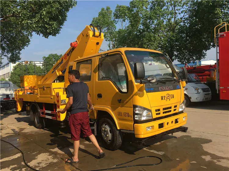 aerial working truck1.JPG