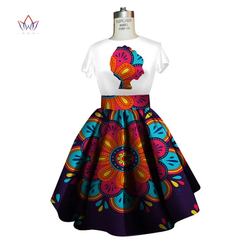 Wholesale 2019 Summer Dress Plus Size African Print Dashiki Cotton T-shirt Skirt Sets African Casual Women Clothing WY2726
Wholesale 2019 Summer Dress Plus Size African Print Dashiki Cotton T-shirt Skirt Sets African Casual Women Clothing WY2726