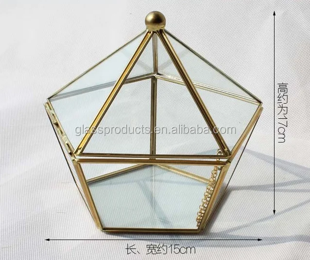 glass terrarium.png