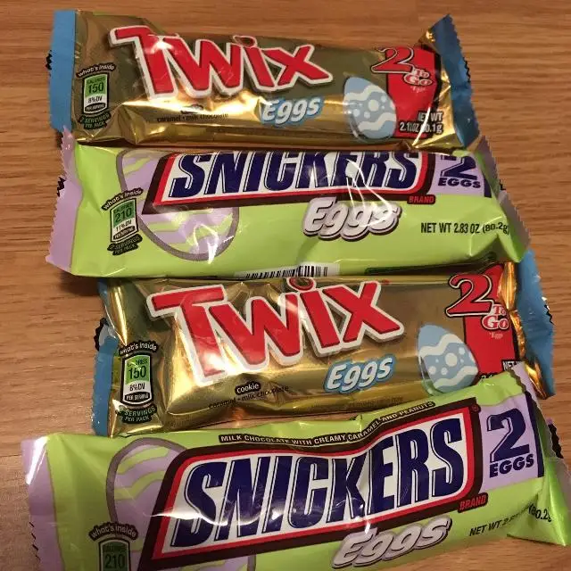 snicker chocolate bar