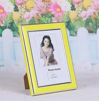 High quality printed plastic photo frame,pvc plastic custom logo photo frame