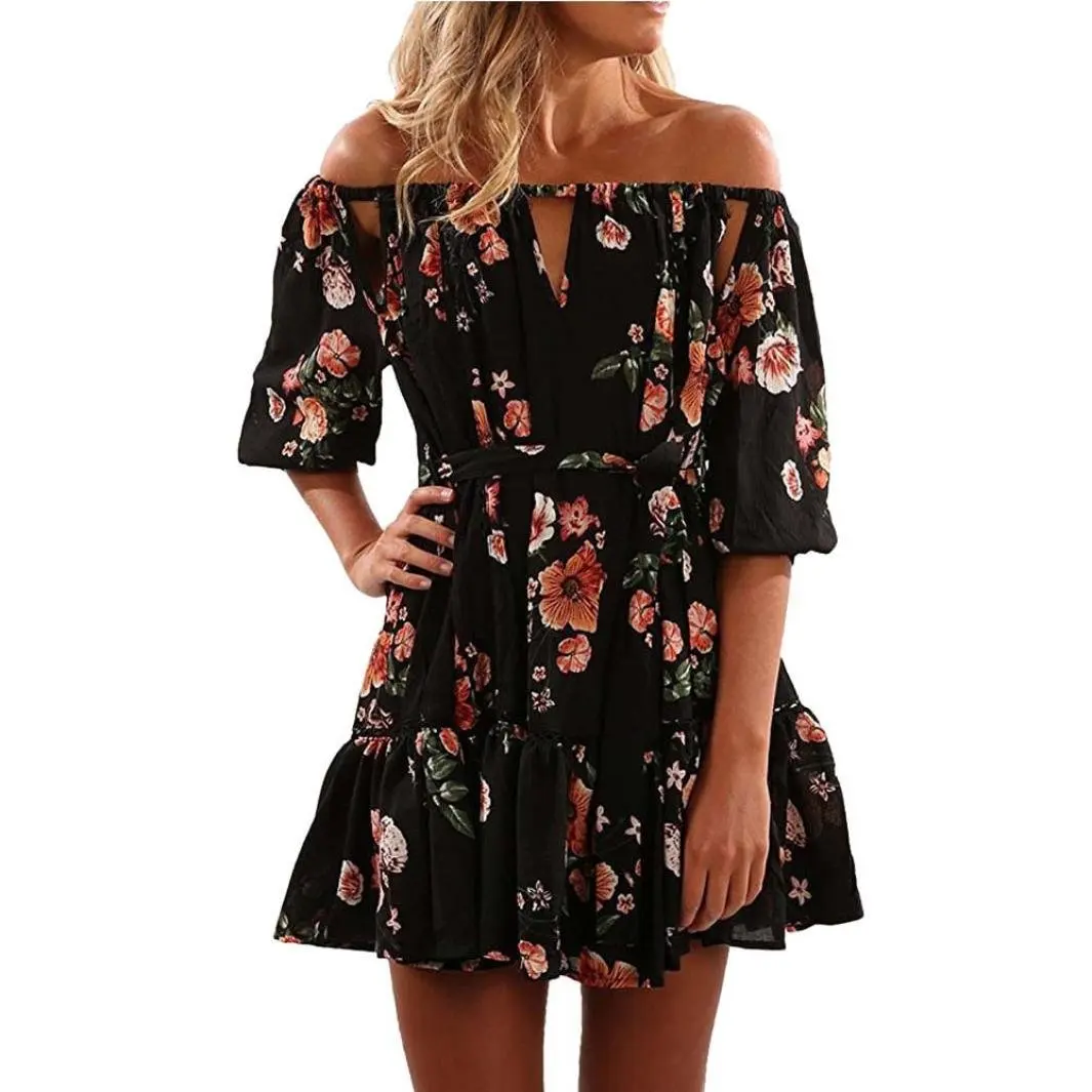 Шифоновое черное платье с цветочным