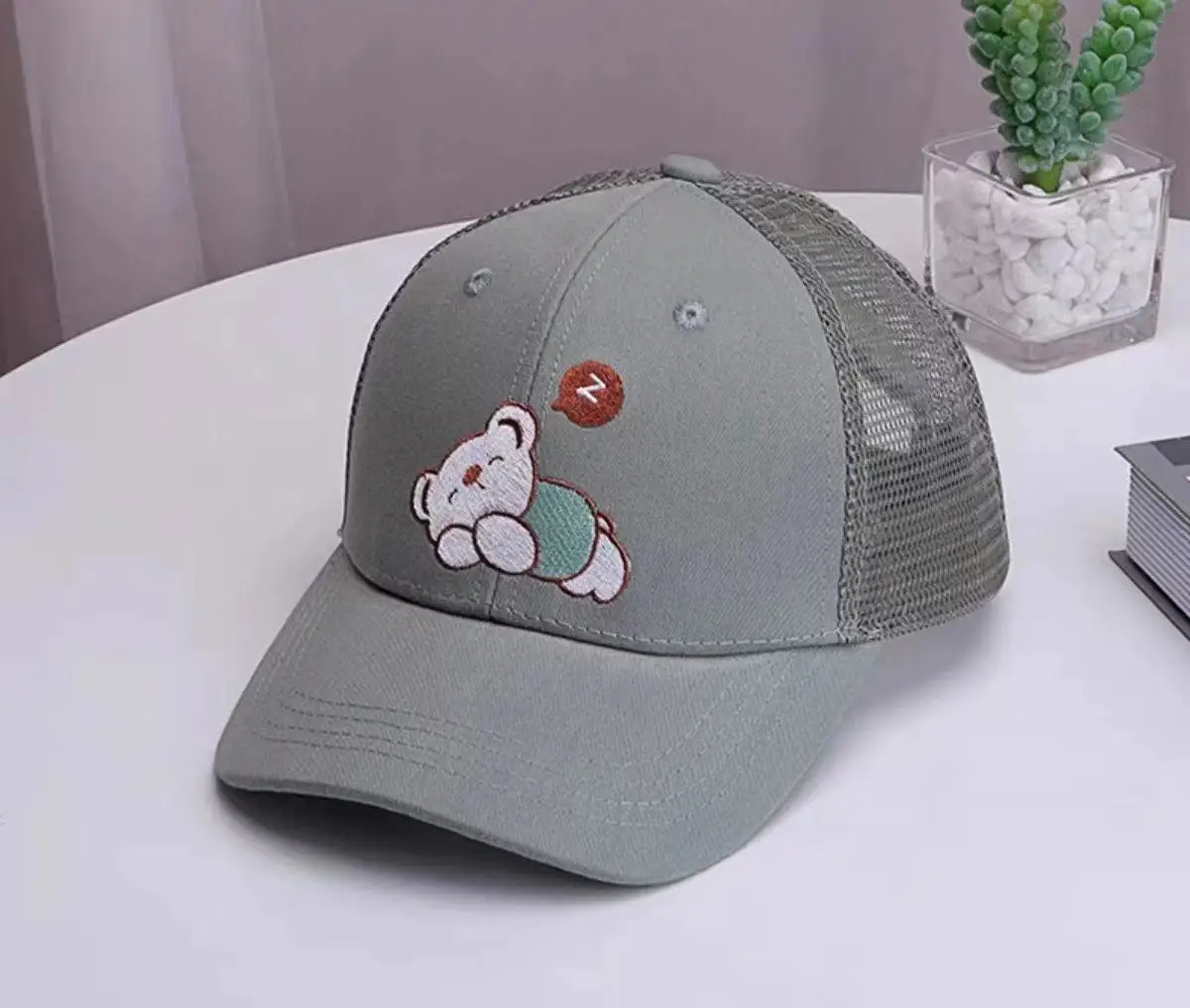 new model customized logo cotton promotional sport hat baseball cap, Custom color
new model customized logo cotton promotional sport hat baseball cap, Custom color